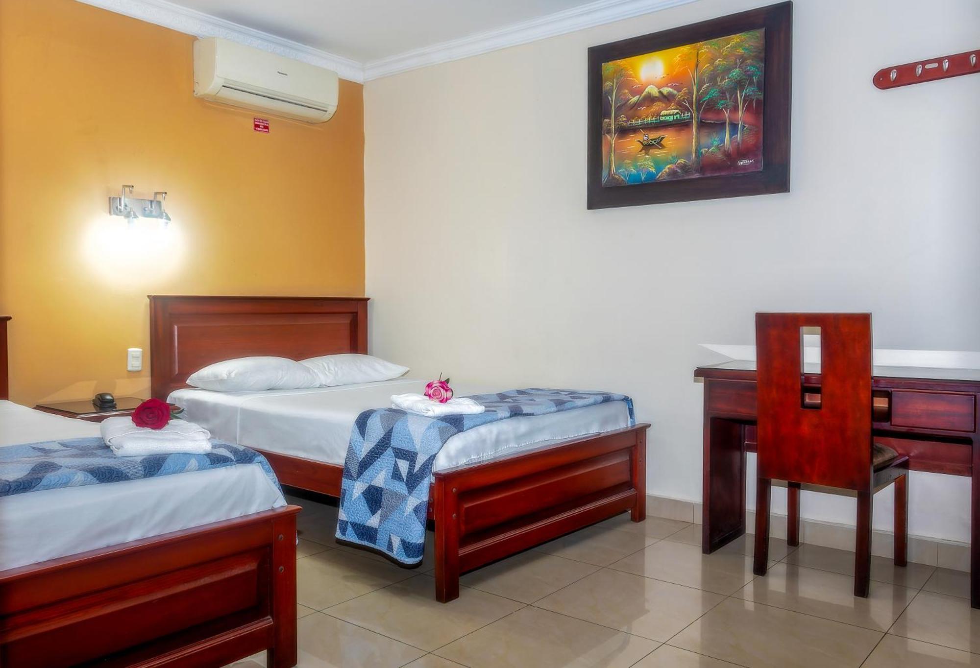 Airport Hotel Guayaquil Exterior foto